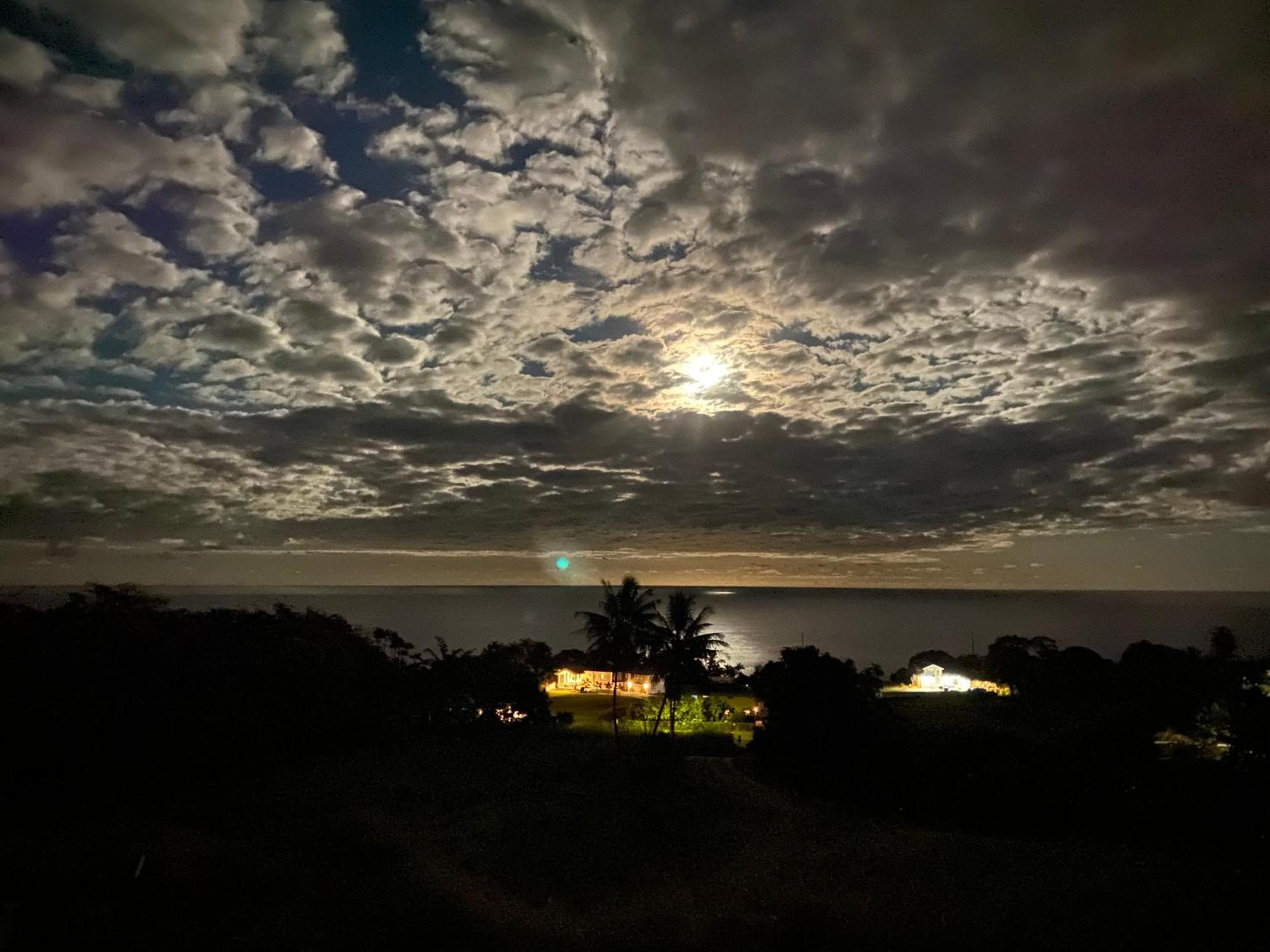 Hawaii Magic Skies Farmstay Paukaa Exterior photo